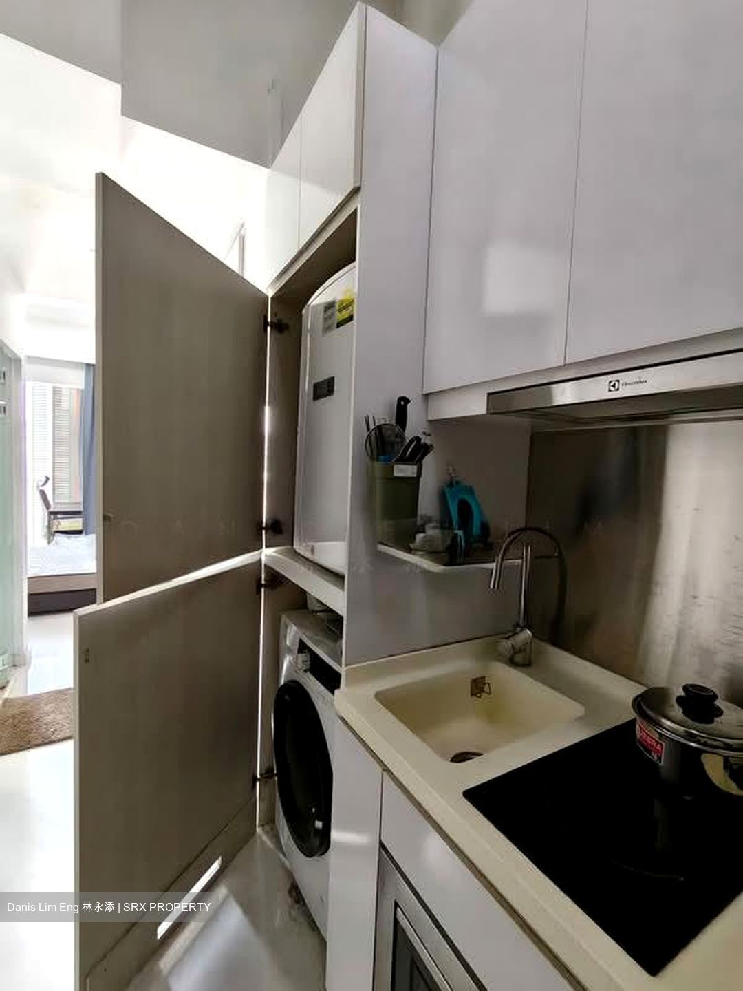 # 1 Loft (D14), Apartment #580240061